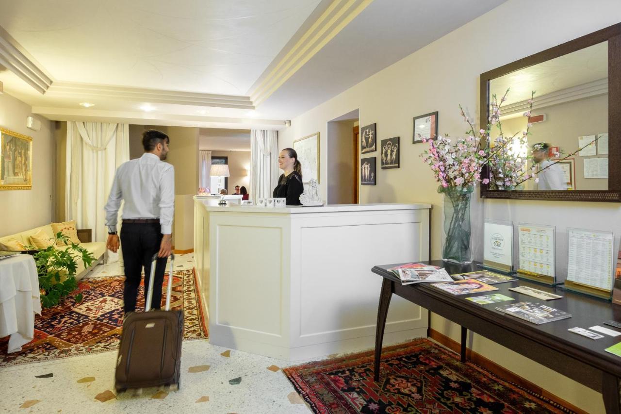 Wine Hotel San Giacomo Activity & Wellness Paderno del Grappa Exterior photo