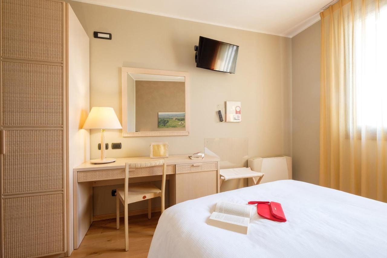 Wine Hotel San Giacomo Activity & Wellness Paderno del Grappa Exterior photo