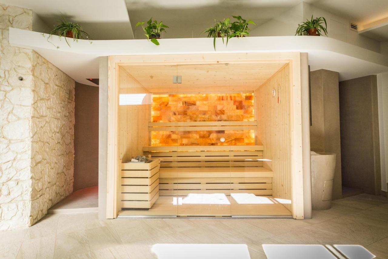 Wine Hotel San Giacomo Activity & Wellness Paderno del Grappa Exterior photo